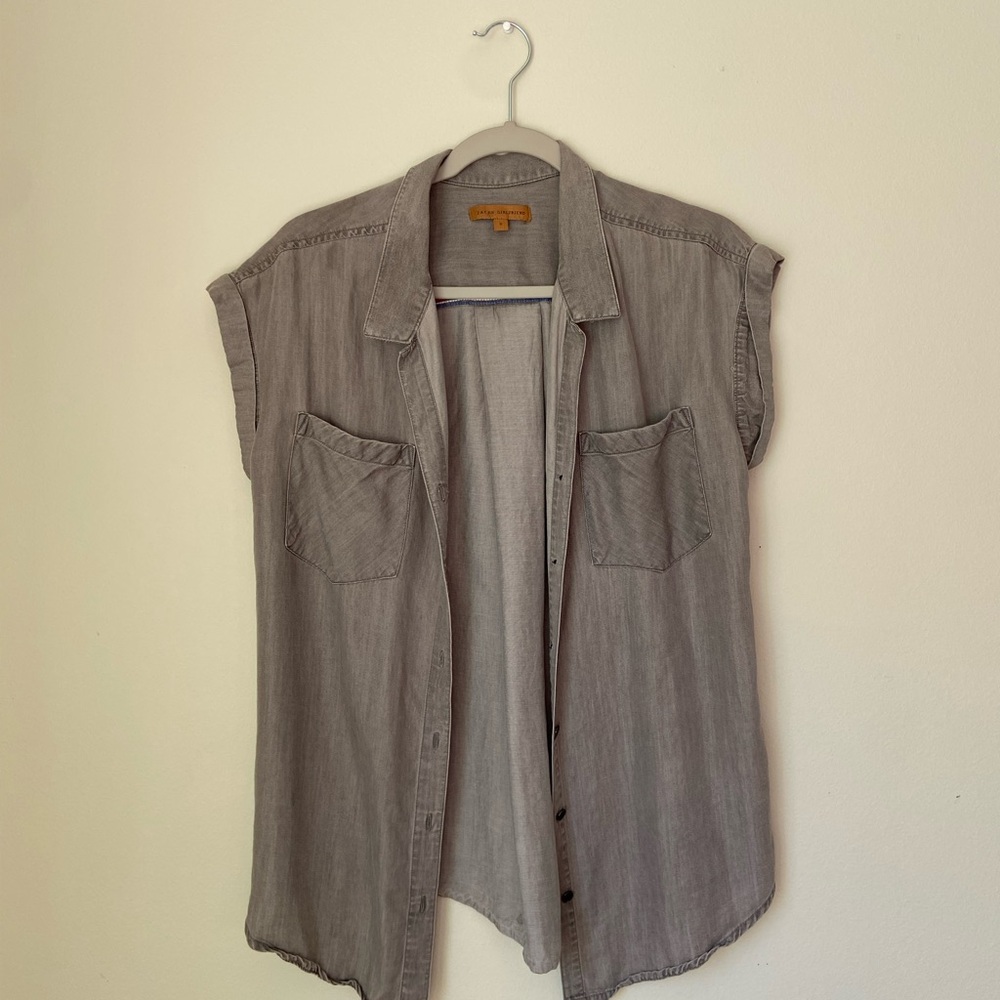 Jachs Girlfriend Heather Gray Shirt